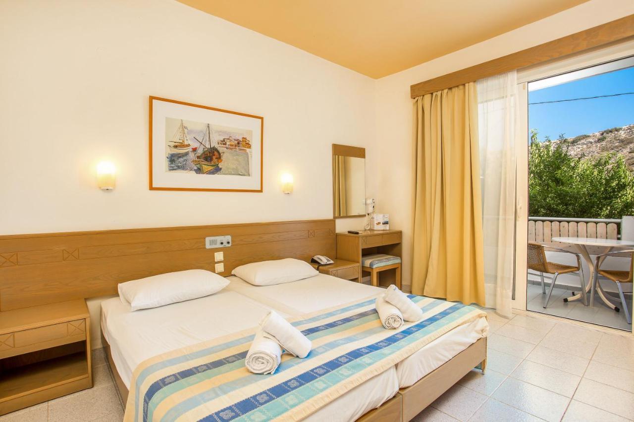 Irinna Hotel-Apartments ファリラキ エクステリア 写真